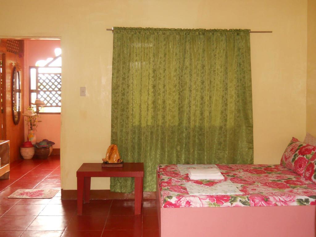 Lagrosa Backpackers Hotel Coron Exterior photo