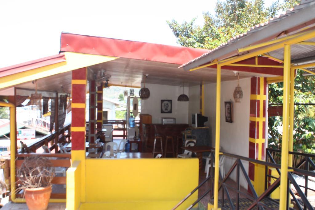 Lagrosa Backpackers Hotel Coron Exterior photo