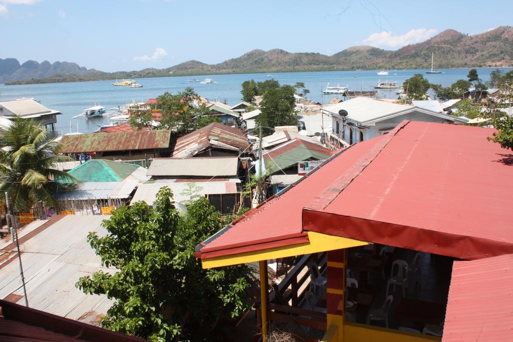Lagrosa Backpackers Hotel Coron Exterior photo