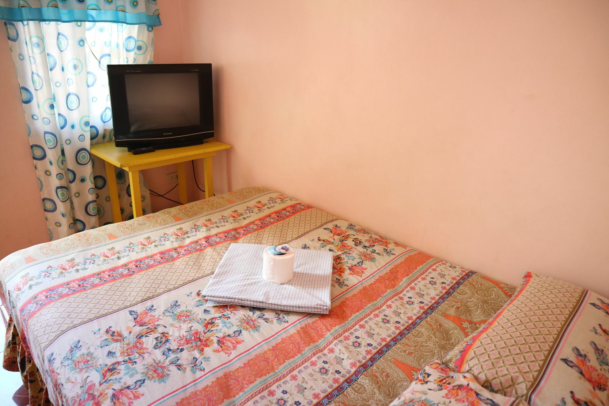 Lagrosa Backpackers Hotel Coron Exterior photo